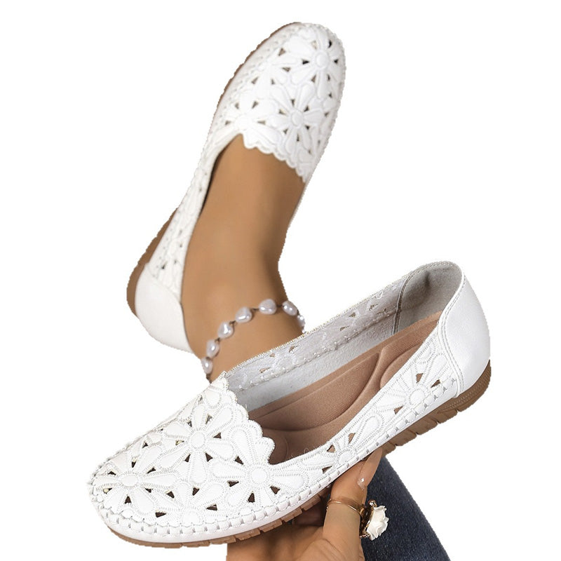 Aniwa | Floral Cut-Out Comfort Loafer